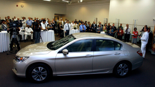 Illustration for article titled Volkswagen Eyes F1, Honda Builds The 2013 Accord, And Toyota's Auris Is Aur Matrix?